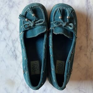 Roxy Turquoise Suede Wedge Moccasin Size 7